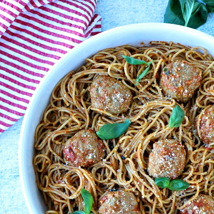 Recipe Resuscitation: A Healthier Spaghetti & Meatballs | @foodiephysician