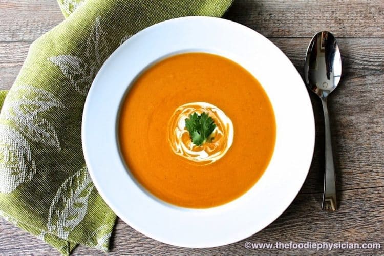 Chipotle Sweet Potato Soup | @foodiephysician