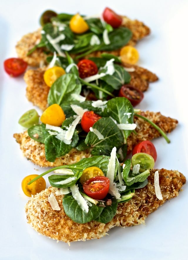 Crispy Chicken with Super Spinach Salad | @foodiephysician