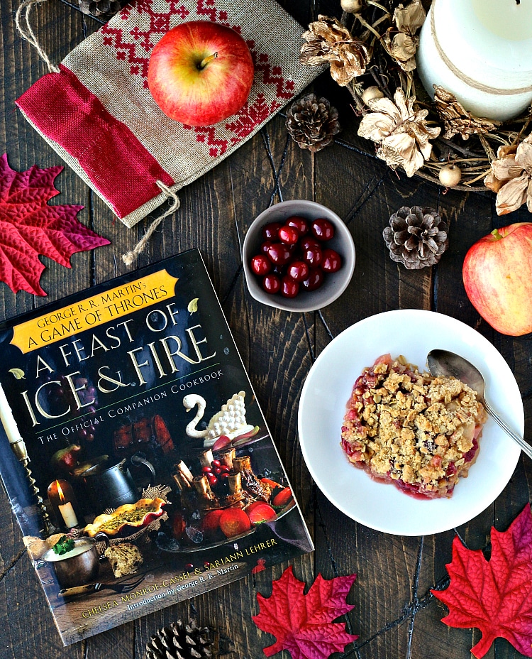 Apple Cranberry Crisp- bursting with fresh, sweet apples and tart, ruby cranberries, this is a guaranteed crowd pleaser! | @foodiephysician