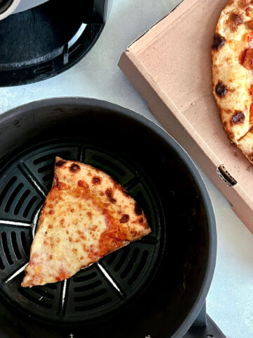 How to reheat pizza in the air fryer